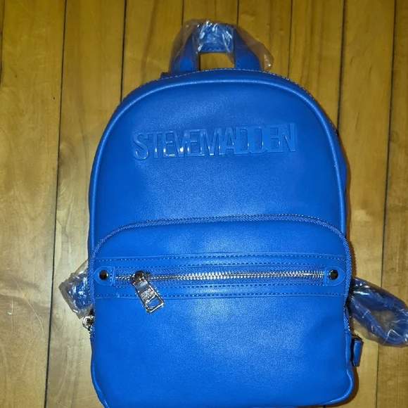 Steve Madden Blue Backpack-New! - Picture 4 of 8